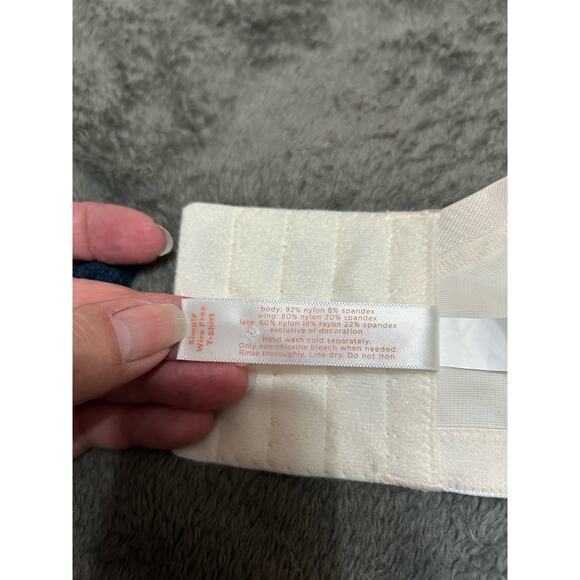 Cacique Simply Wire Free T-shirt Bra, cream with gold stripes and lace, 42DD - Picture 12 of 15